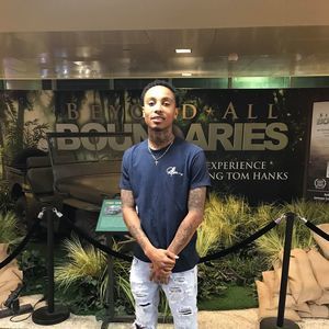 Meet your Posher, Dennis